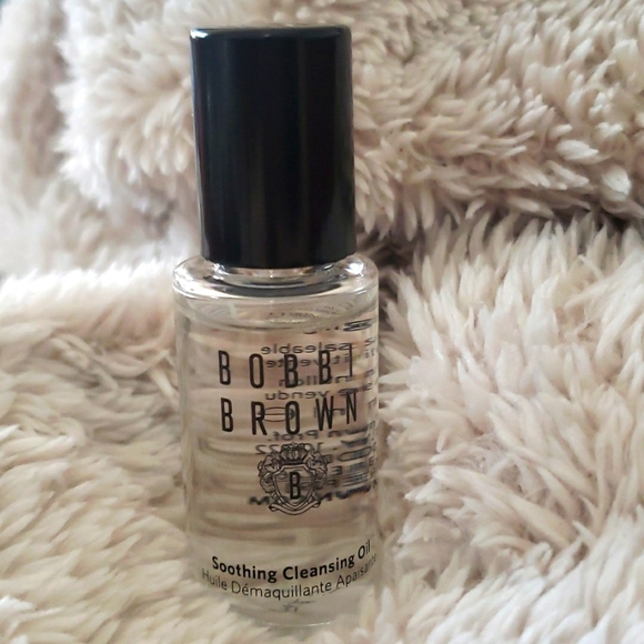BOBBI BROWN SOOTHING CLEANSING OIL FACE CLEANSER. - Picture 8 of 14
